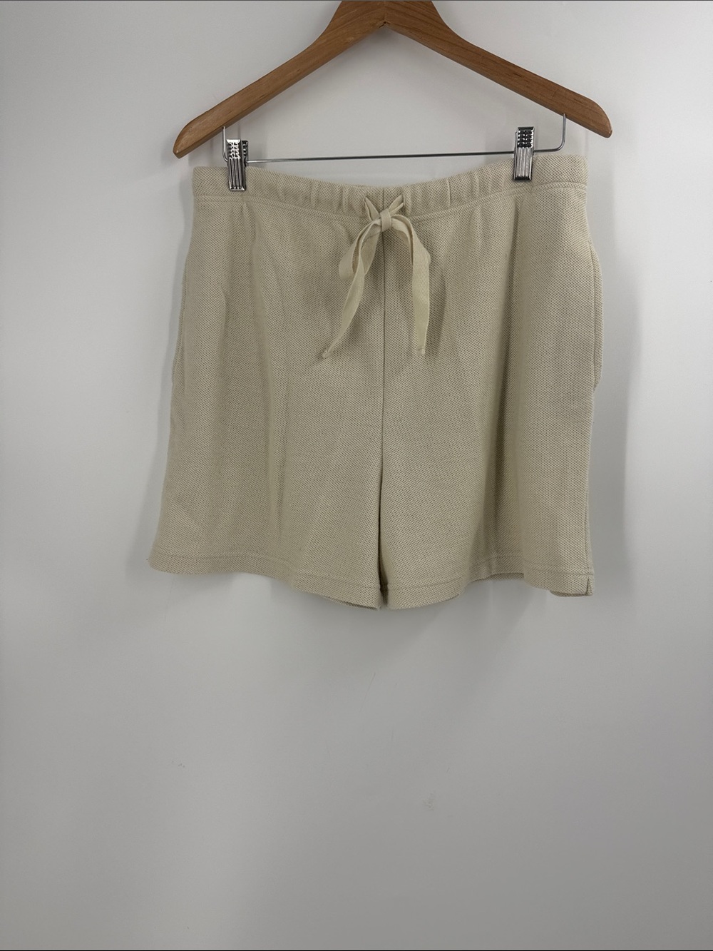 Express Cream & Ivory Striped Knit Tank and High-Waist Shorts - Picture 13 of 15